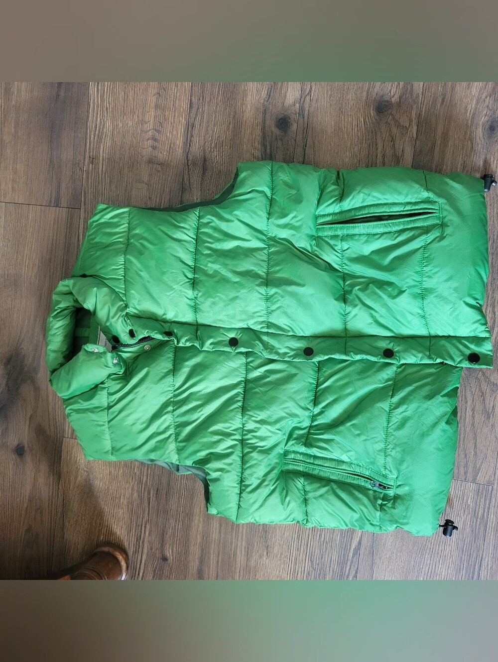 Down Quilted Snap Front Puffer Vest- Size Large (Kelly Green)